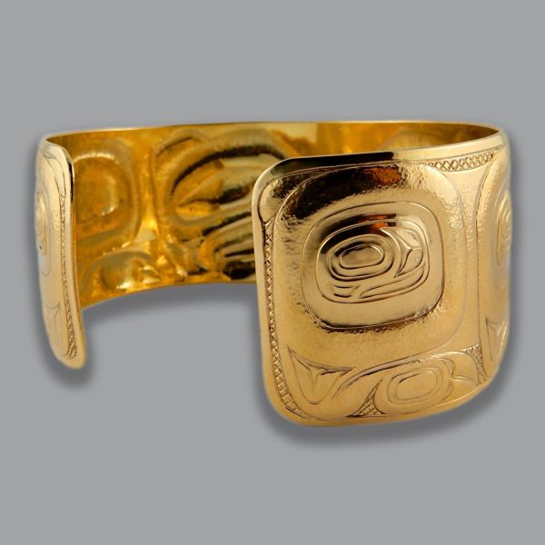 Gold Haida Bear Repoussé Bracelet For Sale